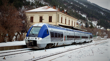 photo de train avec de la neige ©Braun